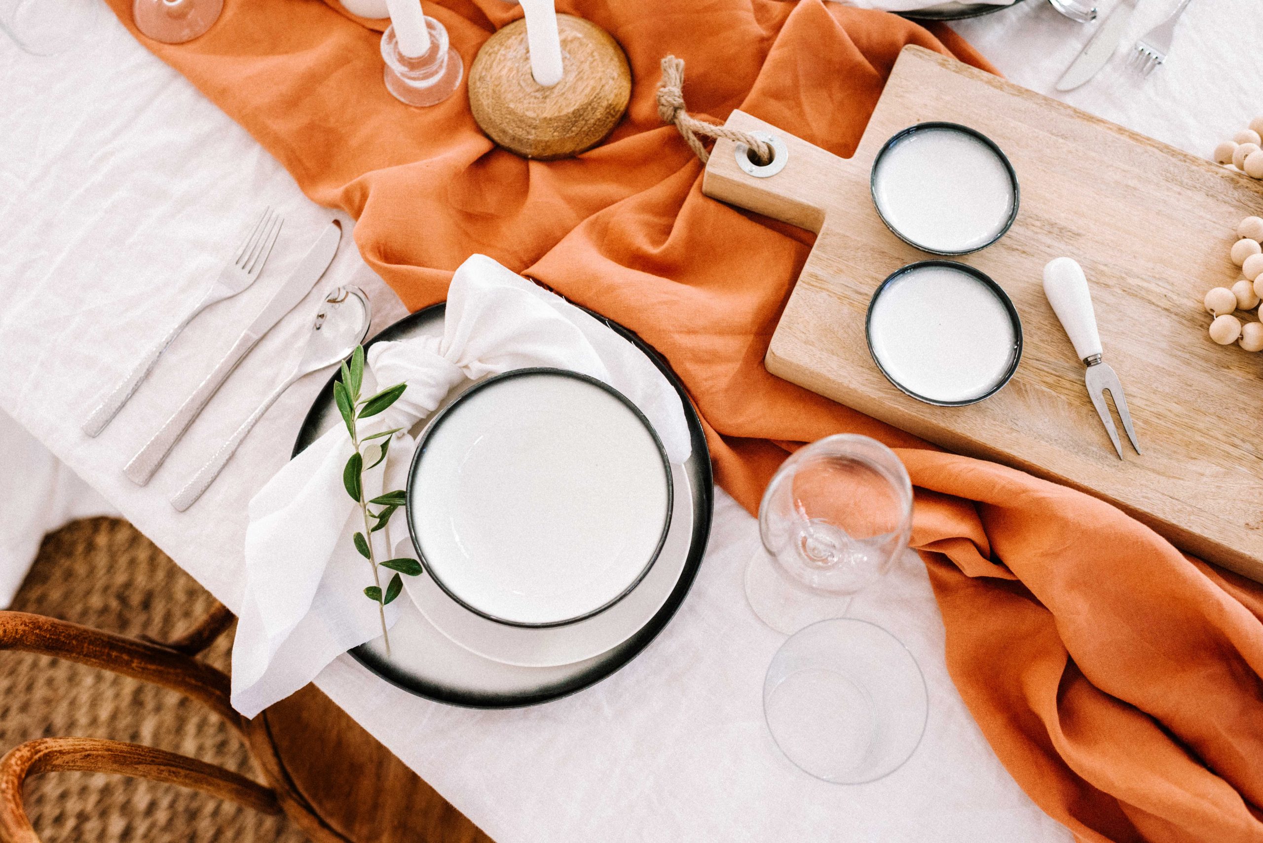 Tips & Tricks For Styling A Natural Festive Table