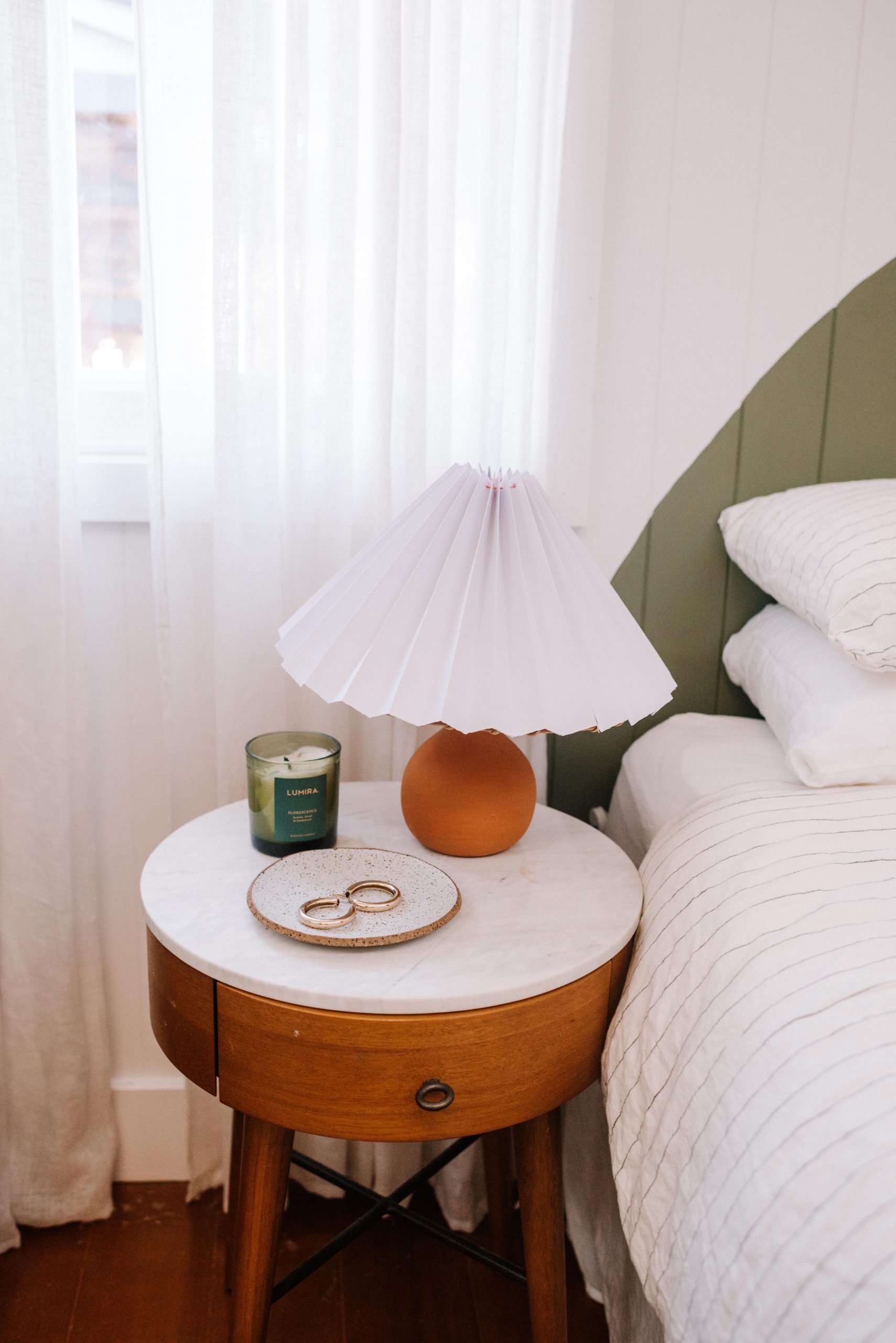 Make this Pleated Paper Lamp Shade