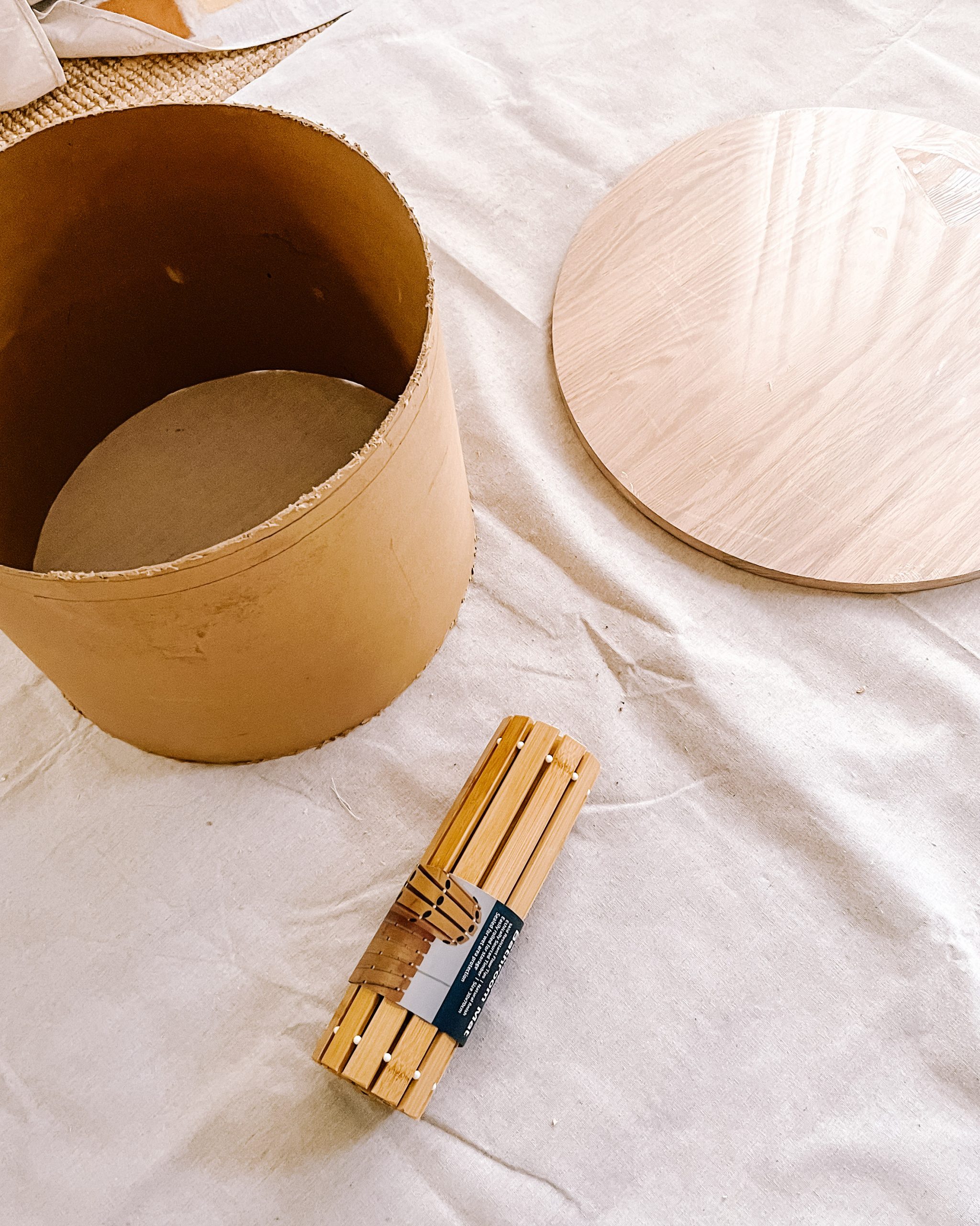 Making A Fluted Coffee Table (Using A Bamboo Bath Mat!)